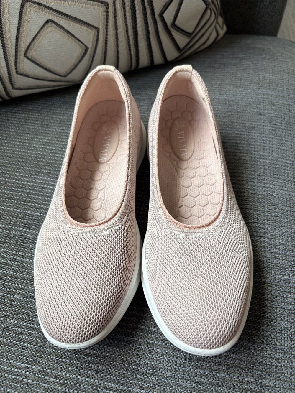 Like New Vivaia Walker Pro Hybrid Ballet Flats - Size 5.5-6 (36)